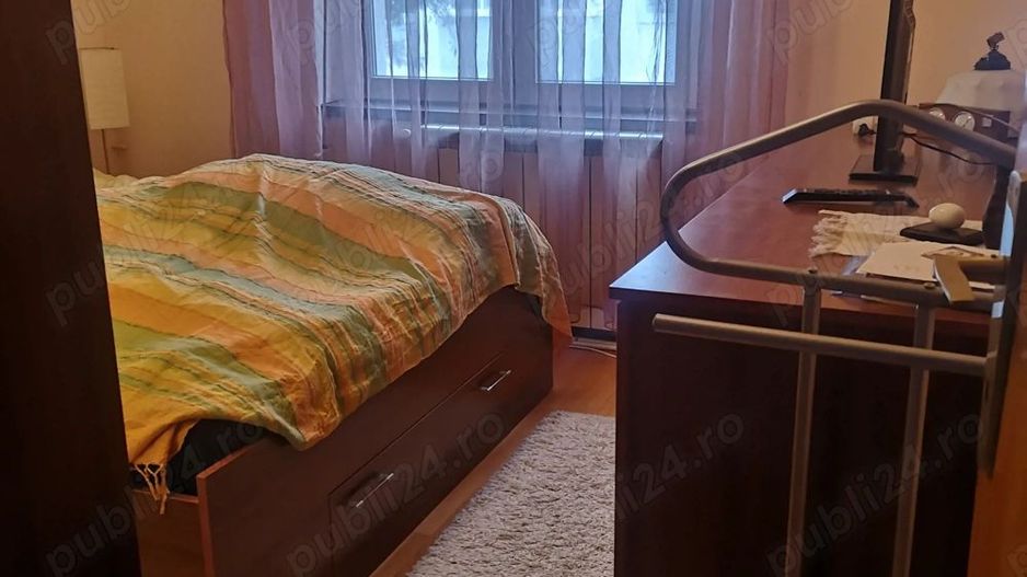 Apartament 3 camere Decomandat Basarabia-Bucovina - Poză 2