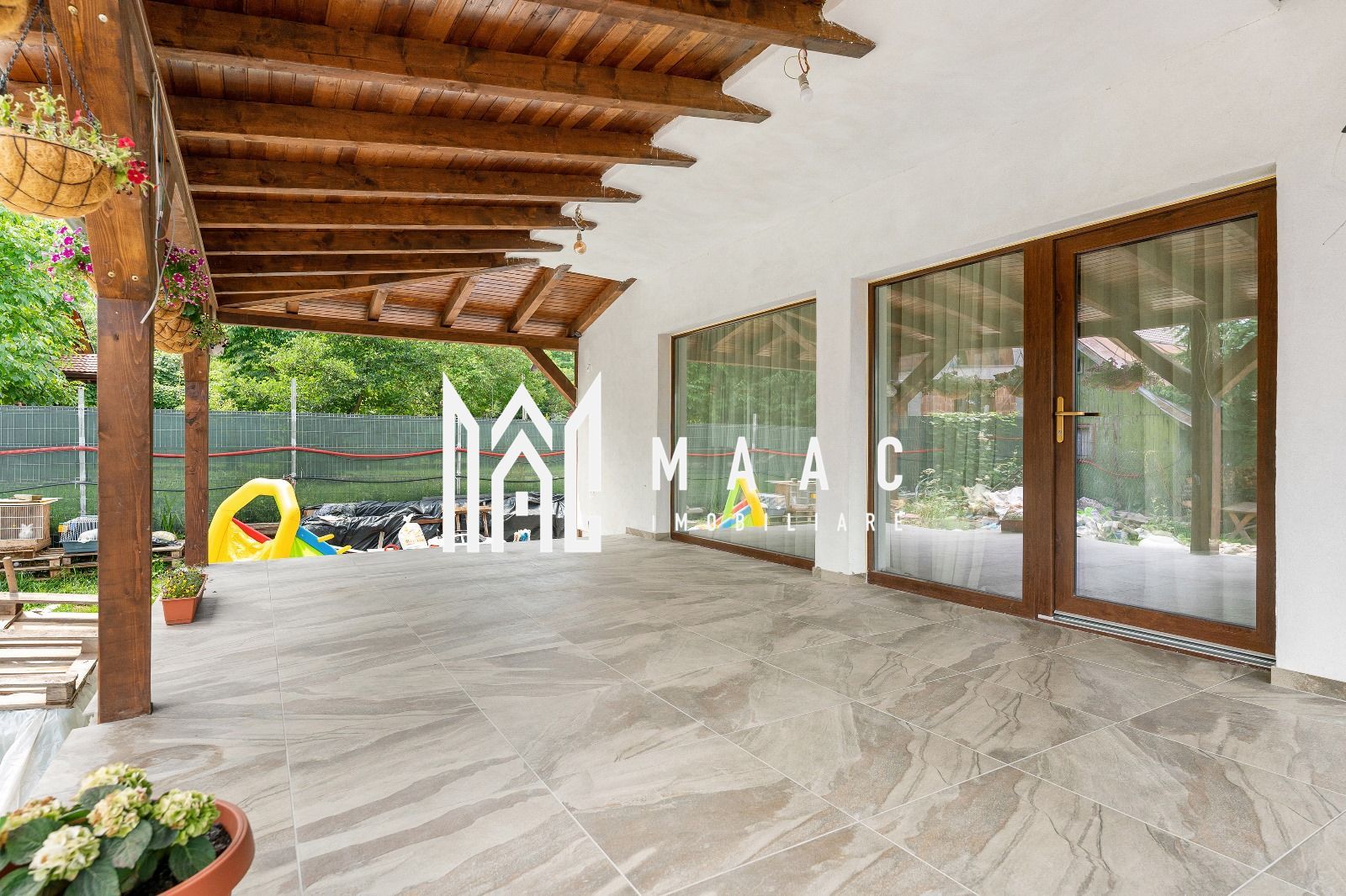 Casa 5 camere | Moderna | Teren 1036 MP | Tocile - Poză 17