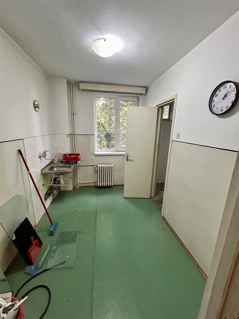 Apartament cu 2 camere semidecomandat zona Rogerius - Poză 5