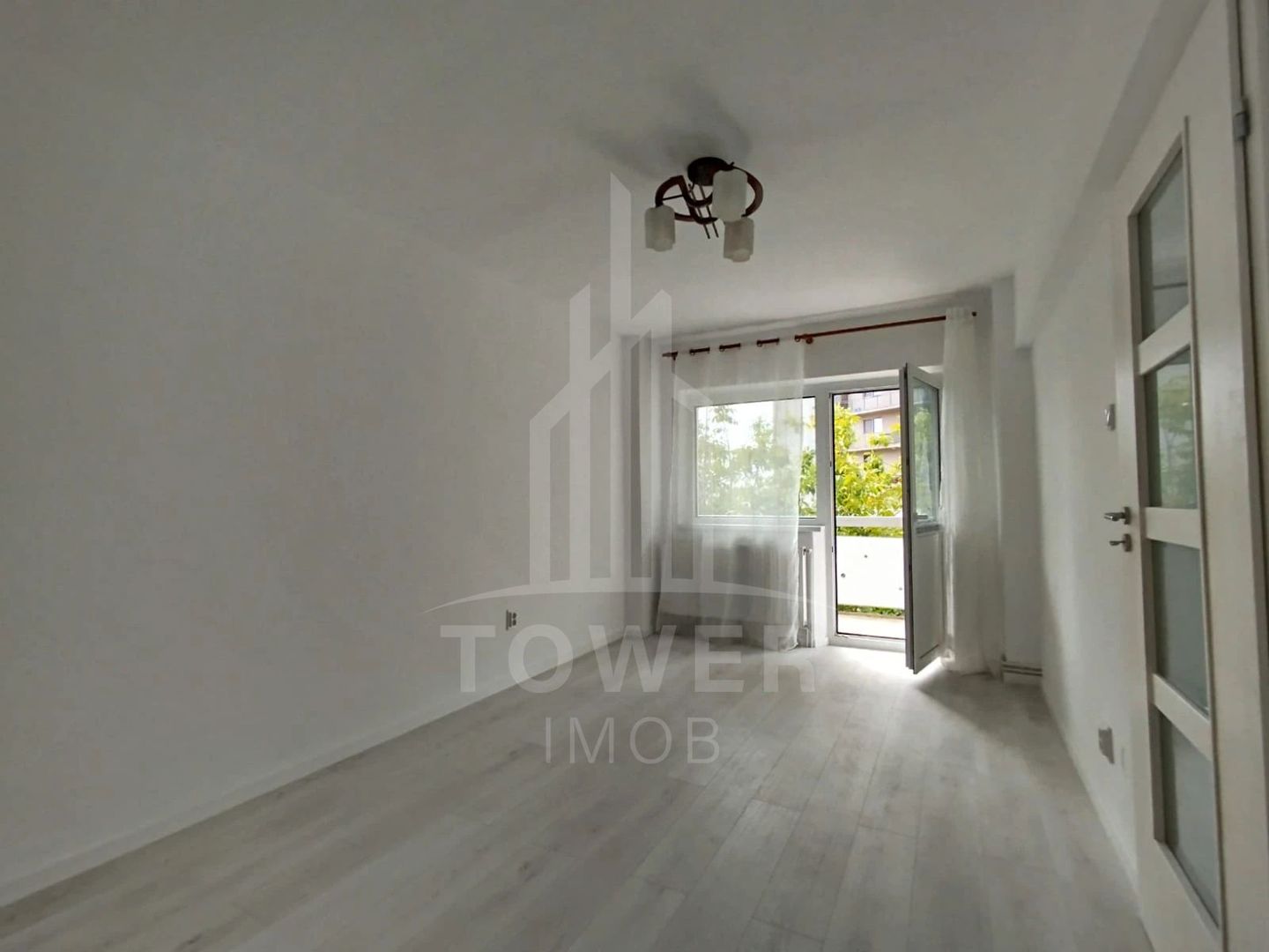Apartament 2 camere decomandate de vânzare  Rahovei. - Poză 3