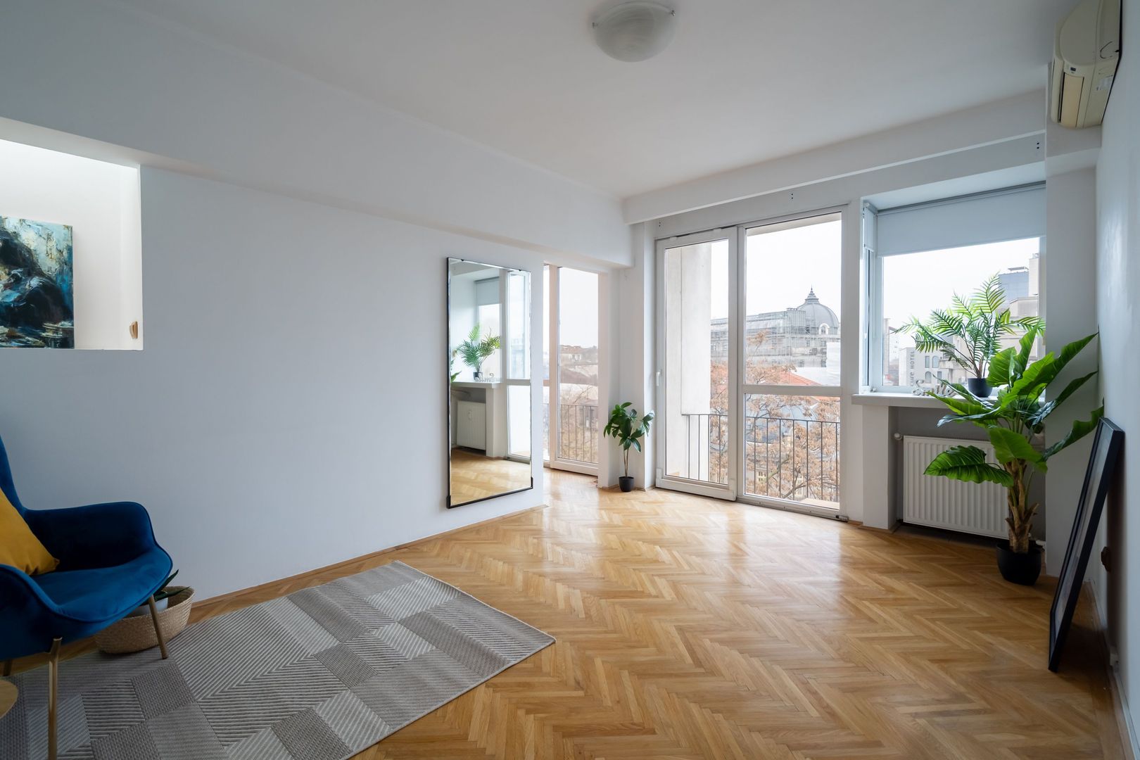 COMISION 0% - Apartament cu 2 camere Magheru - blocul Eva - Poză 1