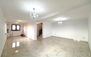 Duplex  cu 4 camere si teren generos , Sacalaz - Poză 9