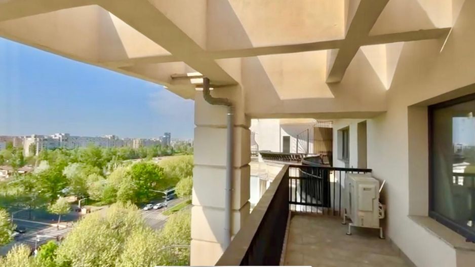 Duplex superb cu scara interioara si vedere la bulevard, zona Unirii - Poză 9