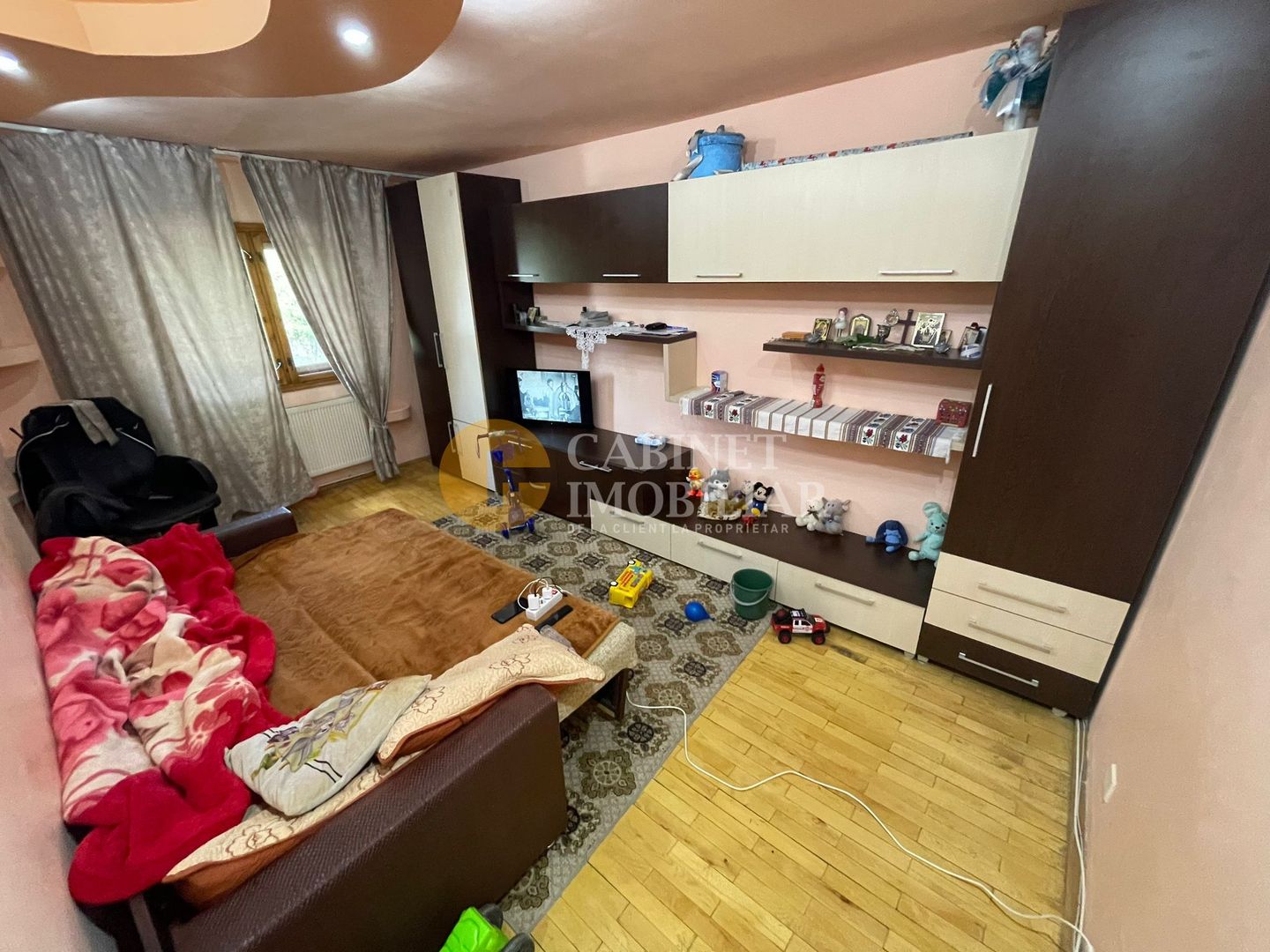 2 Camere Decomandat- Etaj 1- Mobilat si Utilat-Dacia - Poză 1
