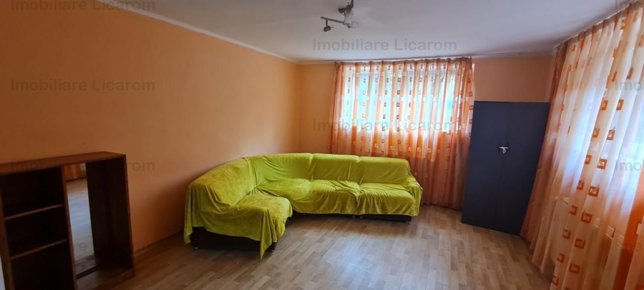 Casa individuala cu 2 apartamente, 6 camere,teren 403 mp,ASTRA. - Poză 4