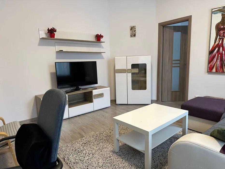 Chirie I Apartament 2 camere I Romana I Vila - Poză 4
