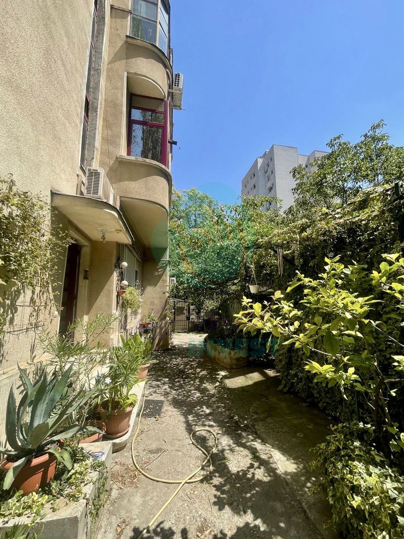 Apartament BOEM intr-un imobil boutique - Poză 2