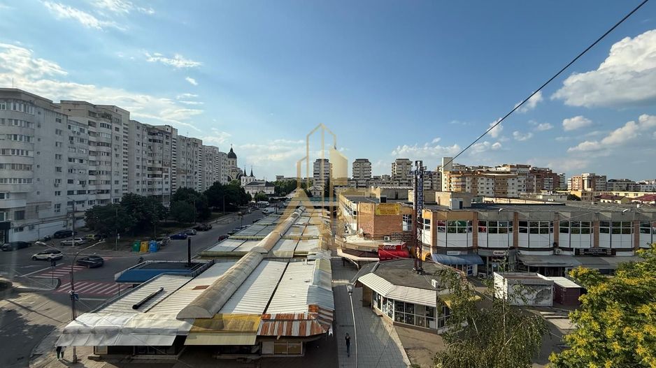 ULTRACENTRAL -Apartament de vanzare 3 camere decomandat - Poză 15