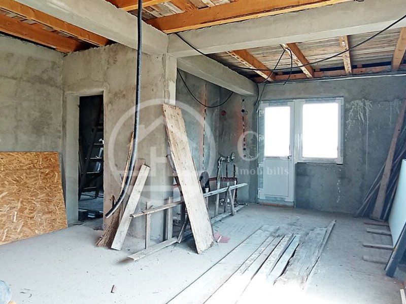 Casa de vanzare cu 4 camere in Santandrei, Oradea - Poză 2