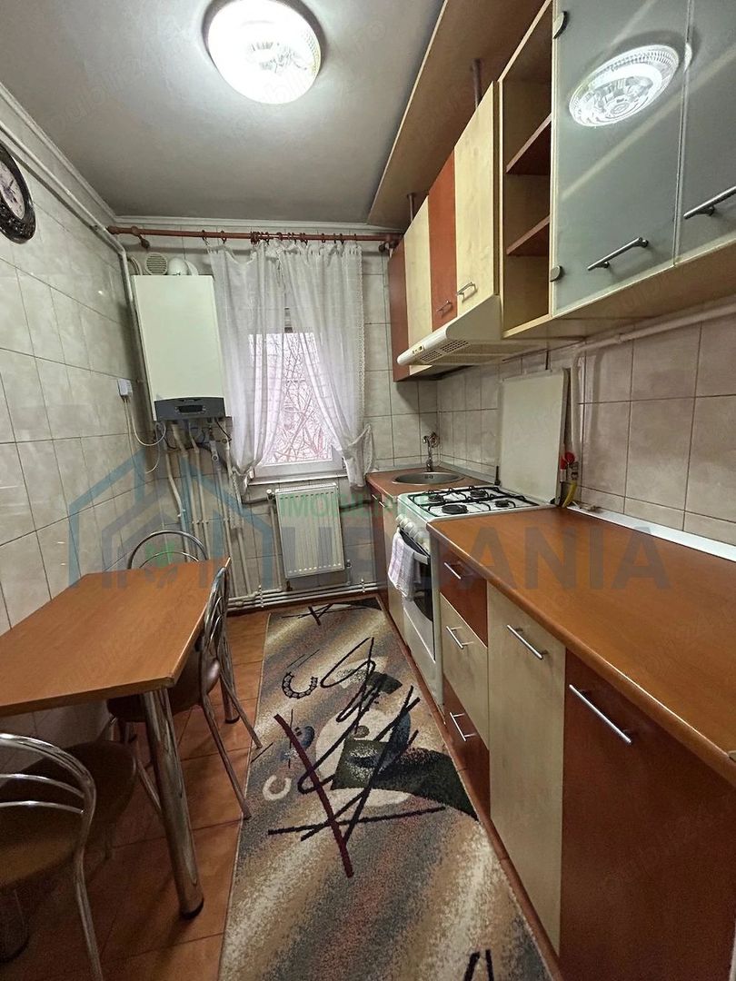 Apartament 3 camere de vânzare în Iași, zonă liniștită și accesibilă - Poză 5