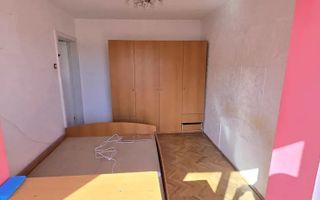4 camere Dacia  etaj 3  centrala proprie - Poză 2