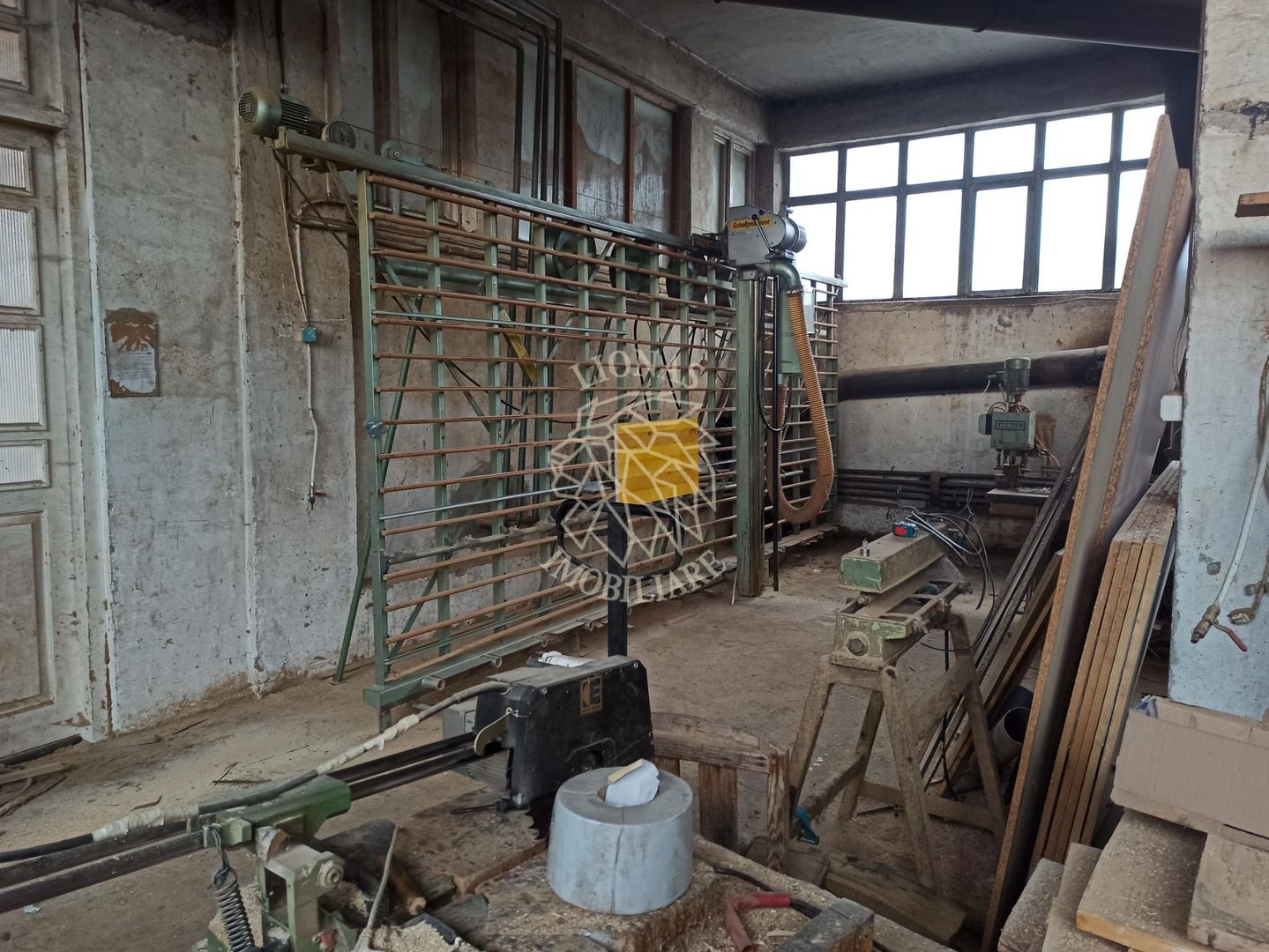 Complex de 4 hale 1705 mp-ideal prelucrare, service-Valea Ghinzii - Poză 4