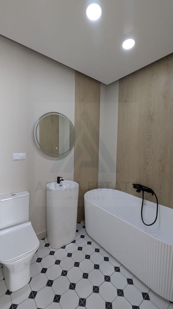 Penthouse premium spatios 120 mp terasa 88 mp etaj 3  zona Lazaret - Poză 10