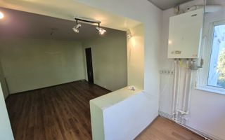 De vanzare apartament decomandat 2 camera Sos Nicolina - capat CUG - Poză 2