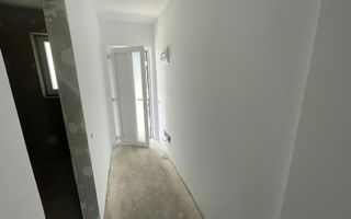 Casa noua de vanzare in Rasinari cu 4 camere, dressing si camara - Poză 3