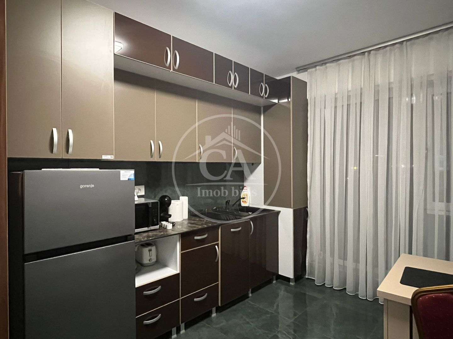 Apartament tip studio de închiriat în zona ultracentrală, Oradea - Poză 4