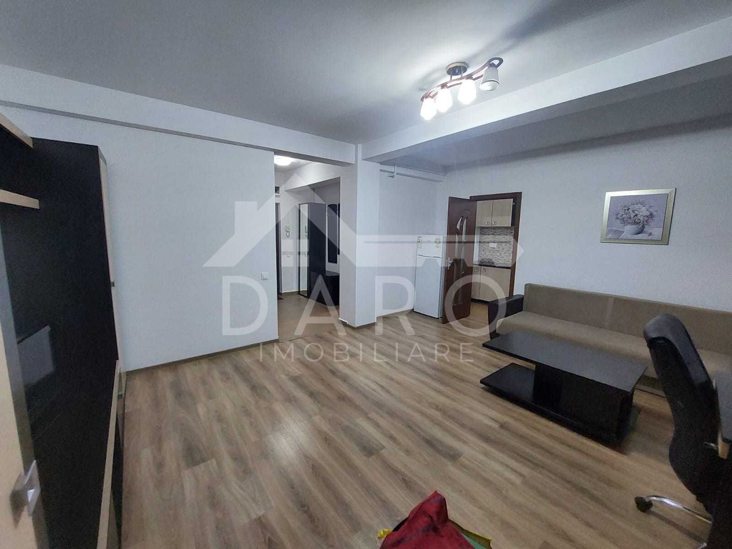 Inchiriez Studio, Tudor, Str Gloriei, Bloc nou - Poză 2