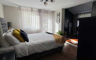 Vand | Casă britanică într-o zonă liniștită | 1000mp Teren | Puasesti-Olanesti - Poză 5