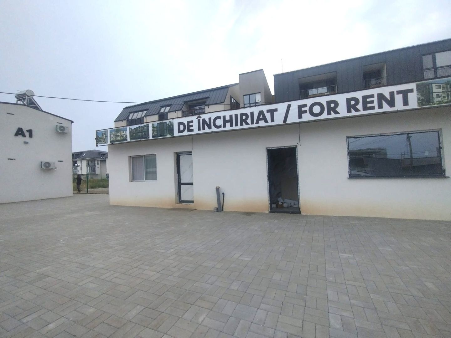 Spațiu comercial de închiriat în Otopeni – Ideal pentru magazin - Poză 1