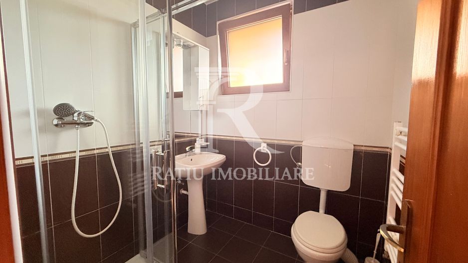 Casă spațioasă de închiriat | 4 dormitoare | Sânmartin - Poză 36