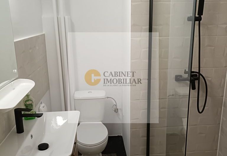 4 camere + boxa | Piata Kogalniceanu | creditabil | et. intermediar - Poză 9