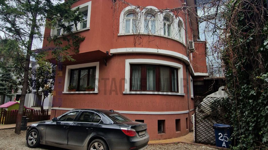 Vila S+P+2, cu suprafata utila 350 mp, Calea Grivitei - Poză 5