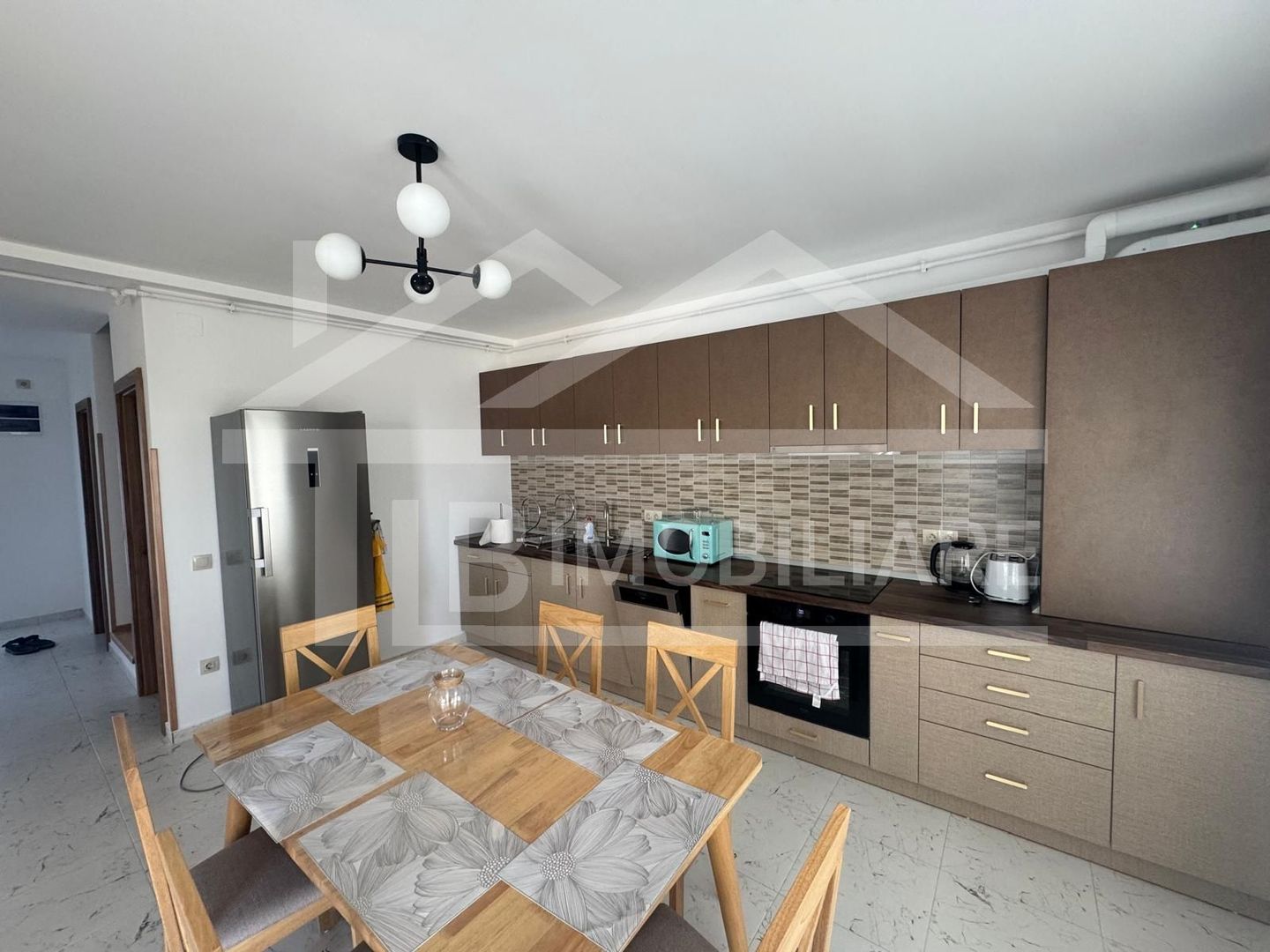 Casa individuala cu 5 camere, 100 mp, Zona Sangiorgiu de Mures - Poză 11
