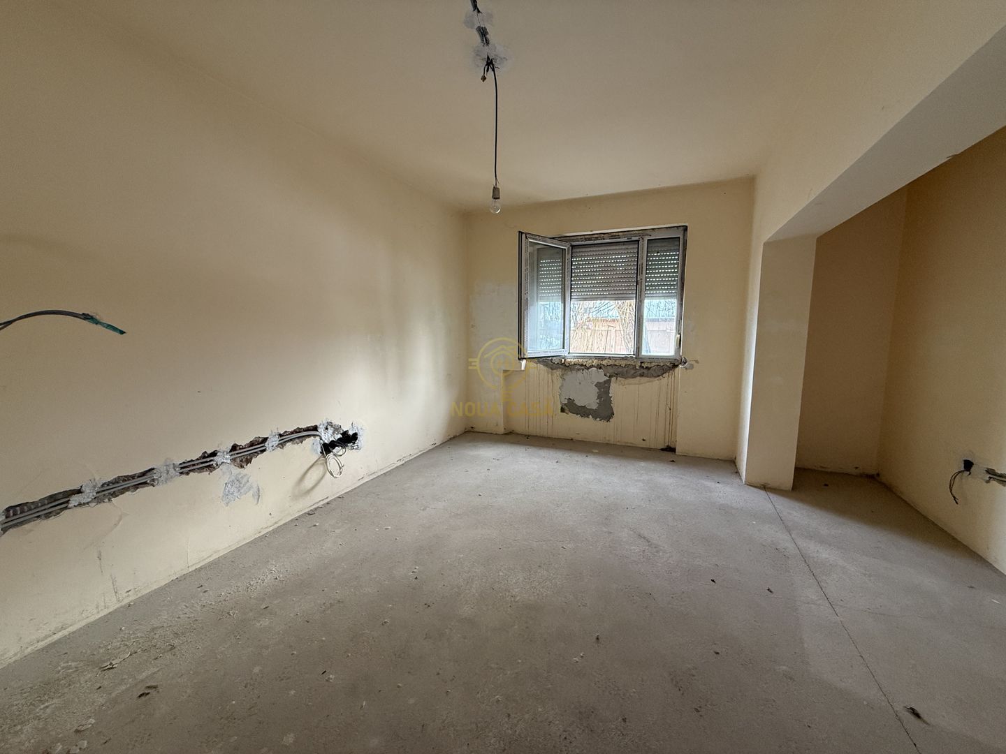 De vanzare Apartament 1 Camera Zona Buna/Baie/Bucatarie Renovate - Poză 2