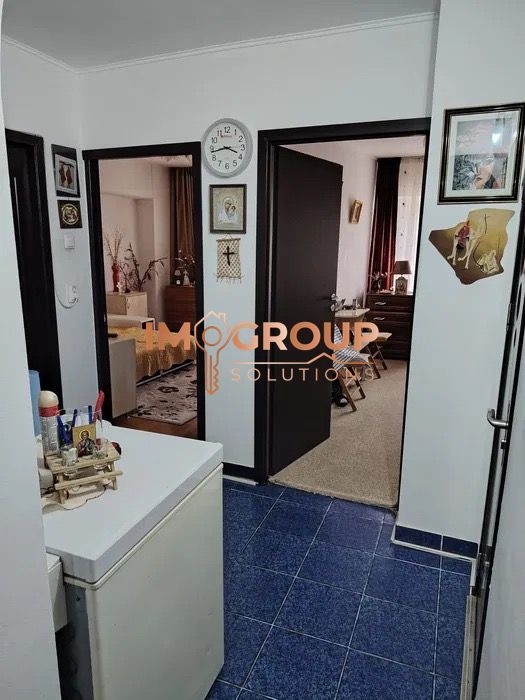 OANCEA - BLOC 1990 - ETAJ INTERMEDIAR - APARTAMENT CU 3 CAMERE DEC - Poză 4