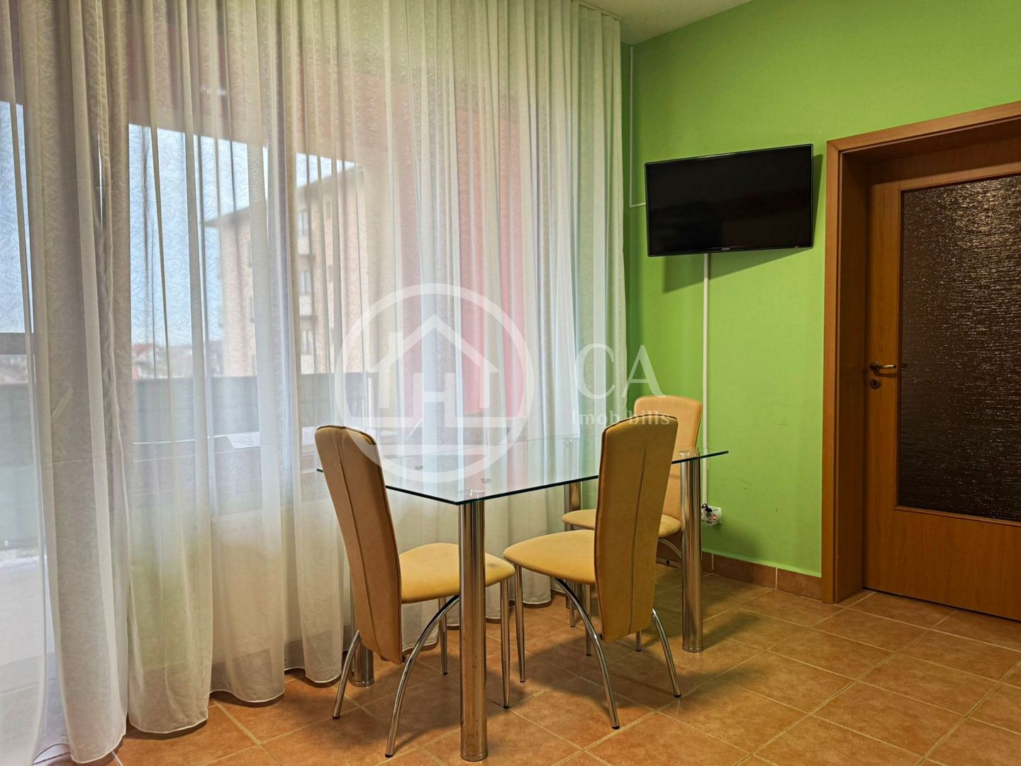 Apartament de închiriat cu 2 camere în Cartierul Soarelui, Bihor - Poză 8