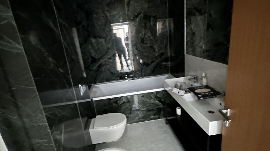 Apartament bloc nou 3 camere - parcare subterana - Poză 13