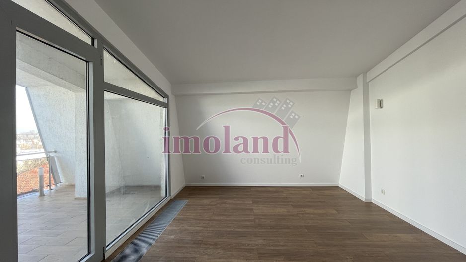 Vanzare LOFT 3 camere 136 mp cu loc de parcare lac Baneasa - Poză 7