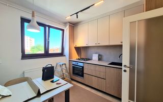 Garsoniera renovată de închiriat, Brasov, zona Centrul Civic,  43 mp. - Poză 1