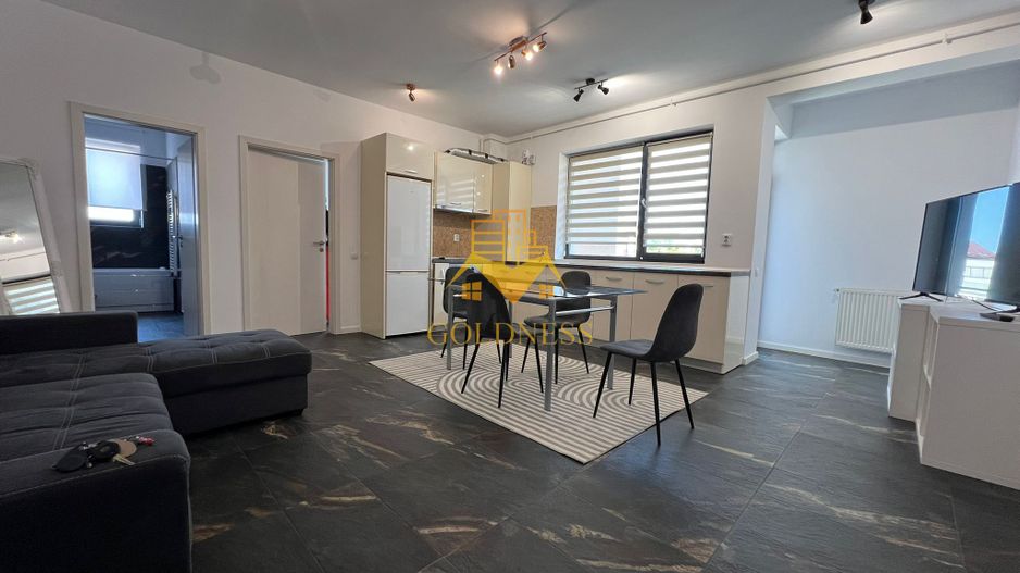 3 camere, 2 Parcari, boxa, Buna Ziua, Grand Hotel Italia, Trifoiului - Poză 2