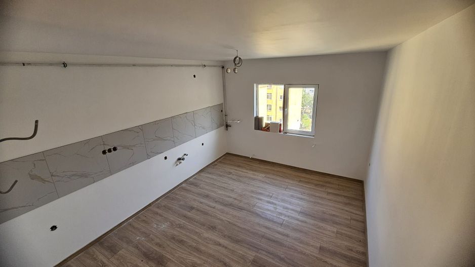 Garsoniera pe doua niveluri Stefan cel Mare Sibiu - Poză 3
