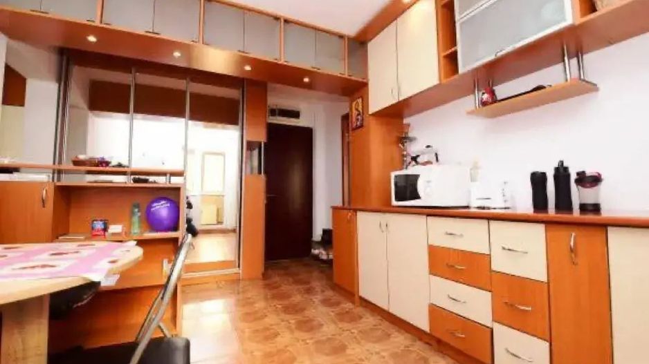 Apartment 2 dormitoare de inchiriat - Poză 8
