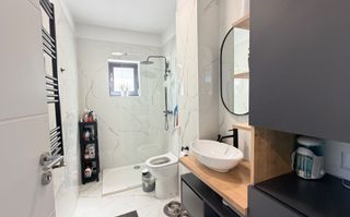 Vila individuala 4 camere Comuna Berceni,teren 420 mp,mobilata/utilata - Poză 3