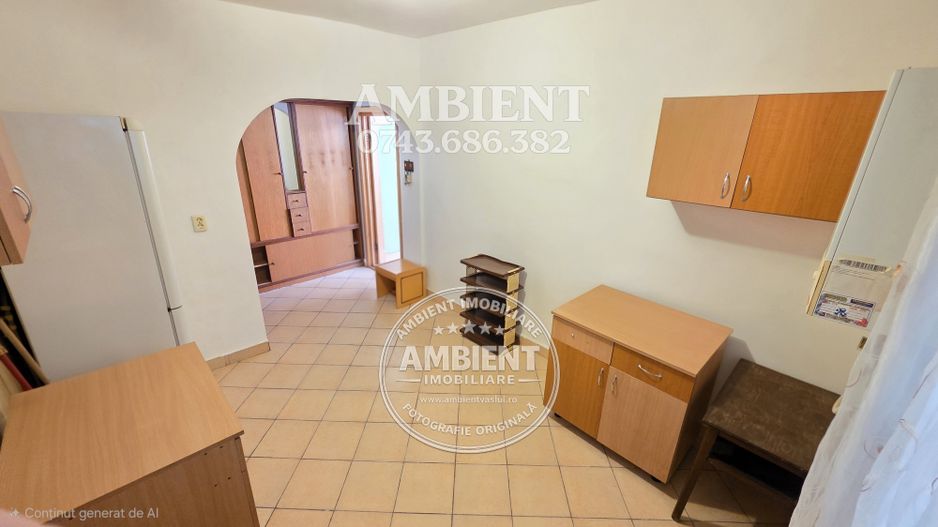 Apartament cu 2 camere, etaj 2, mobilat și utilat, VASLUI - zona ULTRACENTRAL; - Poză 4