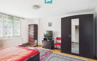 Casă solidă cu 5 camere in localitatea Almaș, Arad - Poză 4