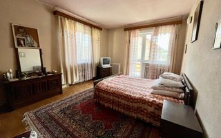 Casă individuală de vânzare / închiriere | 230 mp utili | Cisnădie - Poză 9