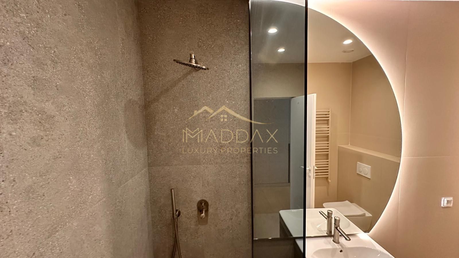 Apartament modern ***2 camere**mobilat complet* terasa 50 mp/Aviatiei Tower - Poză 14