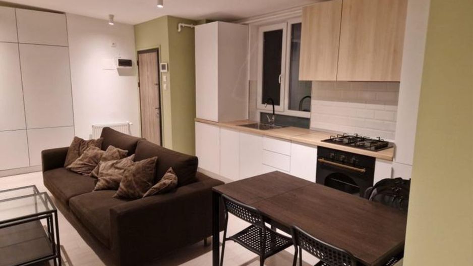 STUDIO OBOR - DORMITOR SEPARAT, CENTRALA PROPRIE, CURTE, METROU 5 MIN. - Poză 5