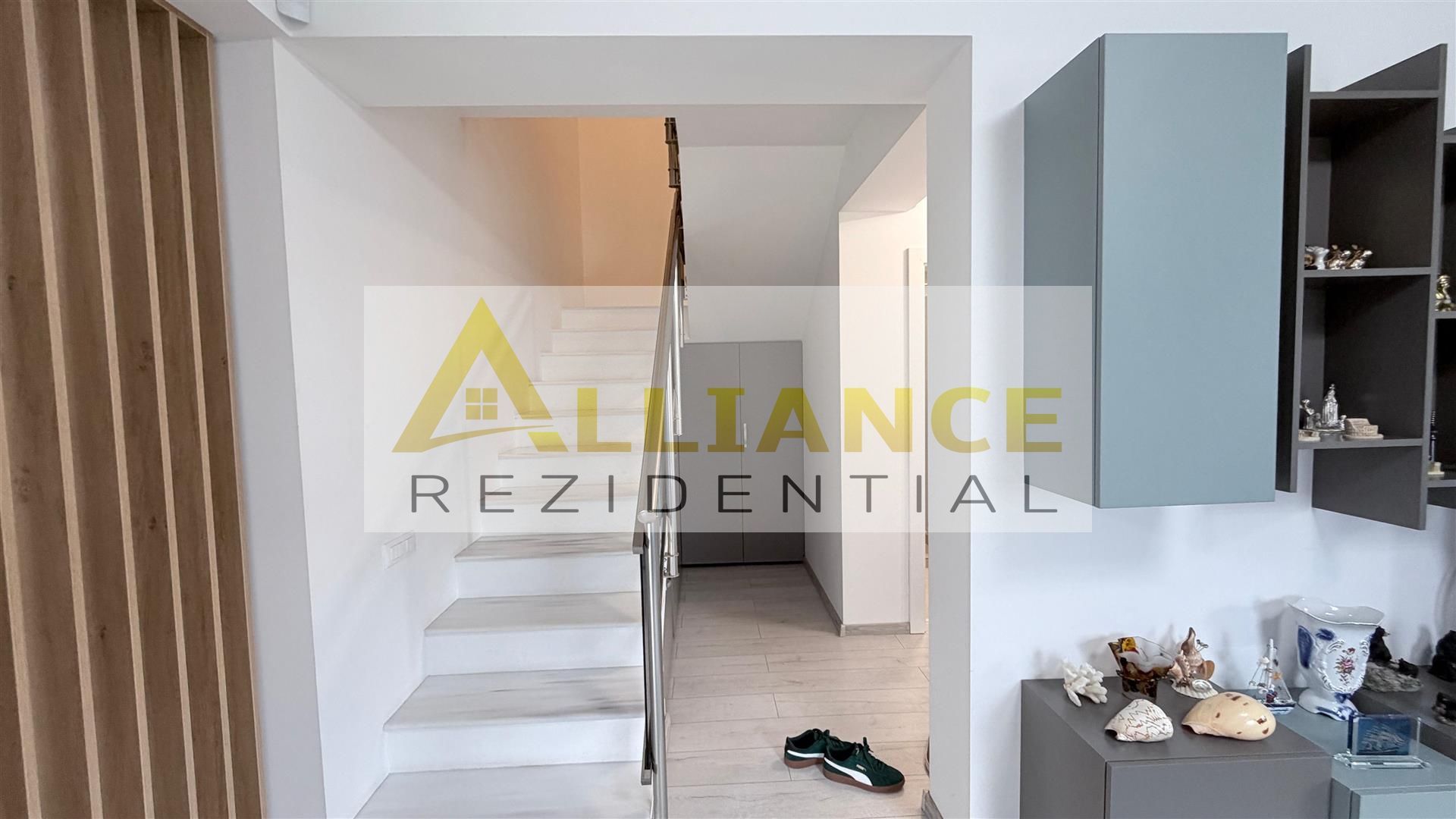 Casa Individuala - 4 camere - 2 bai -  278mp teren - Poză 12
