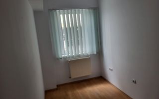 De vanzare apartament - Poză 2