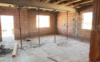 BRASADAS vinde casă la roșu în construcție in Vetis. - Poză 2