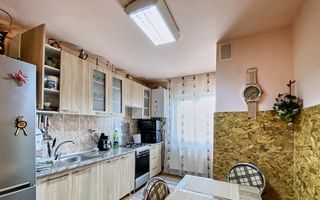 Apartament 3 camere decomandat, 66 mp utili, 2 băi, 2 balcoane. - Poză 6