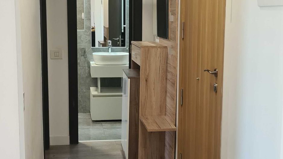 Apartament 2 camere - Nord - 1 Mai - Poză 7