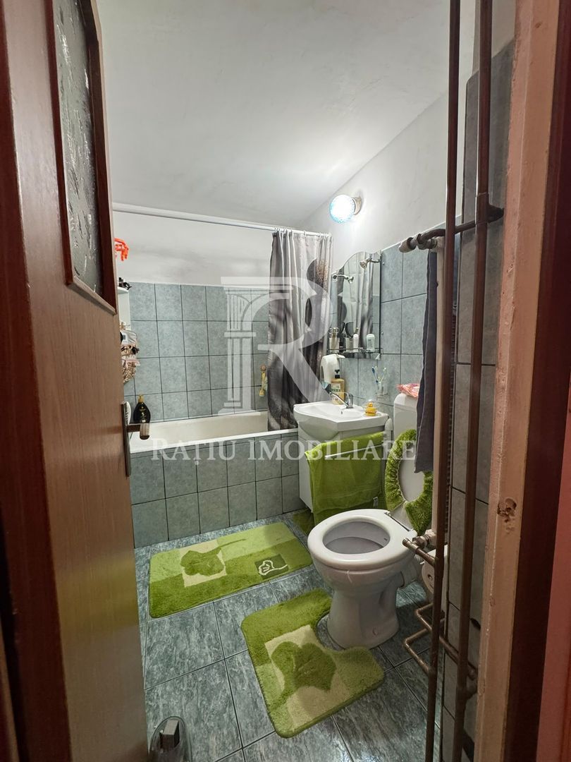 De inchiriat | Apartament cu 3 camere | Oradea - Poză 7