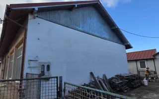 Se oferă spre vânzare / închiriere clădire cu spațiu comercial - Poză 19