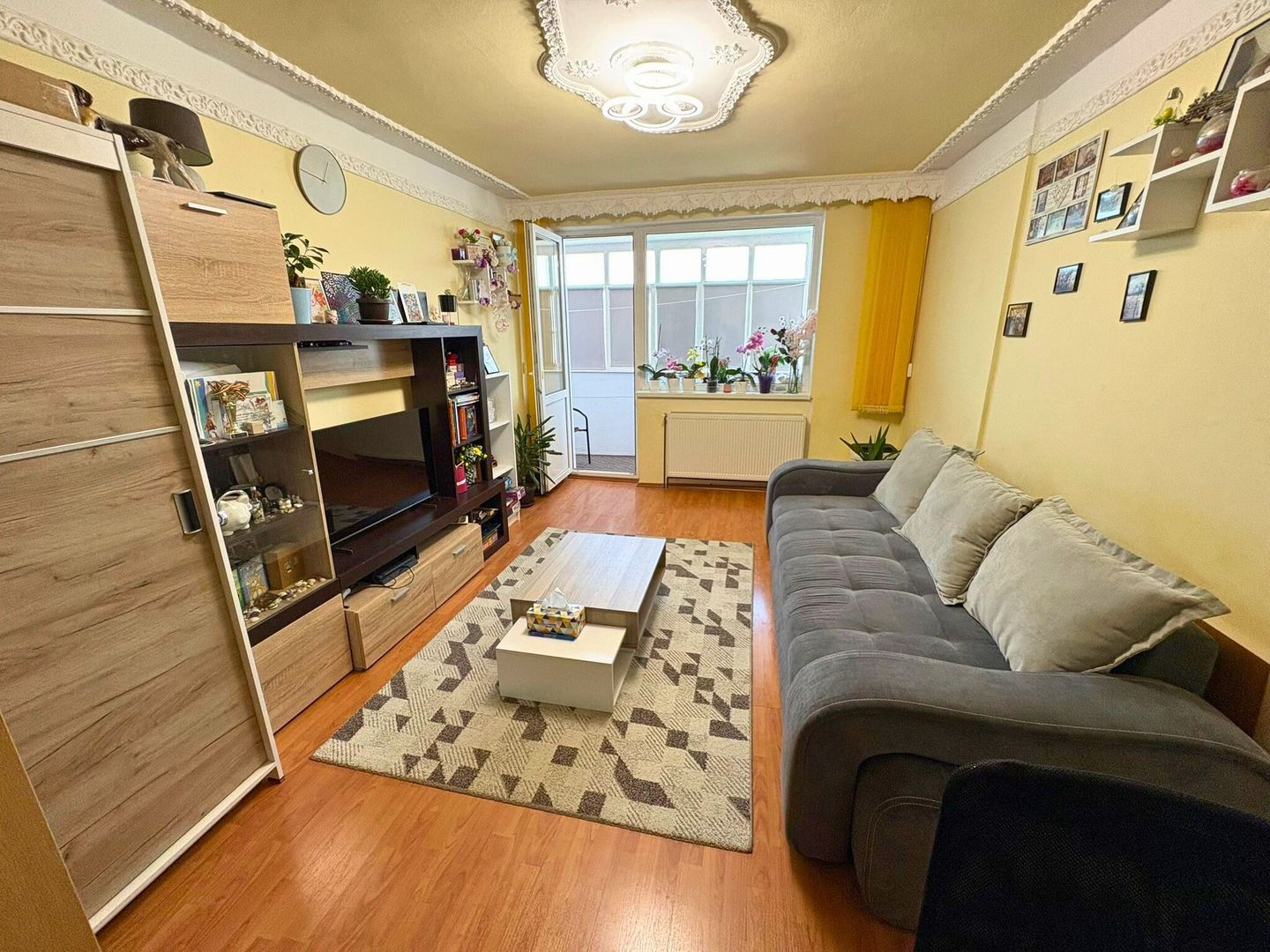 Apartament 2 camere 54.68 m² 3 minute de parcul central Elisabeta - Poză 1